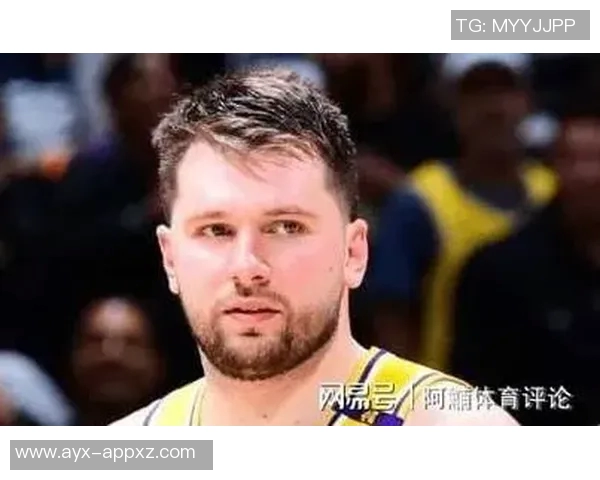 东契奇赛场精彩表现暗示勒布朗慢慢恢复不急的态度