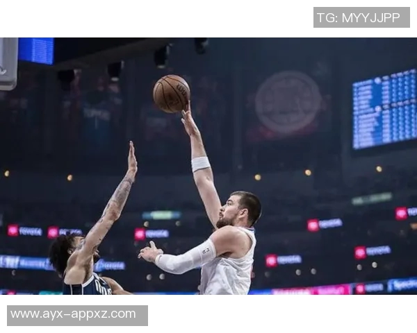 快船本赛季攻防效率失误率节奏等数据全面下滑排名联盟倒数引发球迷担忧