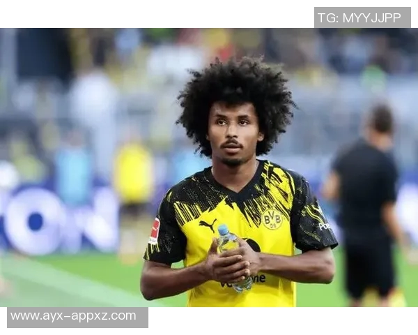 多特蒙德对阿德耶米罚款将从其下月薪水中扣除年薪超过600万欧元