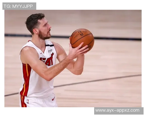 恩德里克正式加盟里昂视频曝光亲临更衣室接受体检仪式